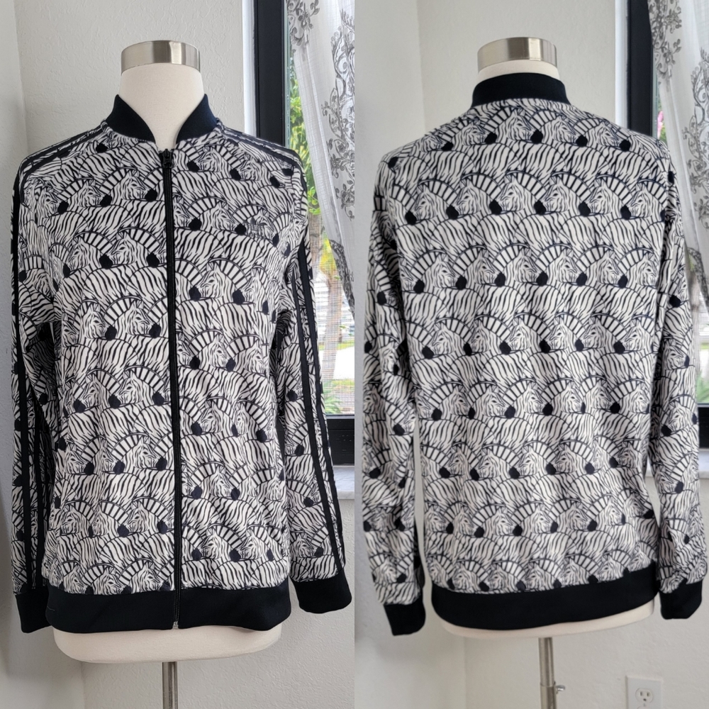 ADIDAS ORIGINALS Girls' Superstar Zebra Print Track Top XL.